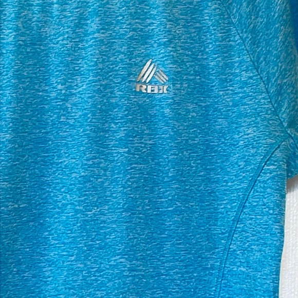 XL Blue Top with RBX Design in grey, EUC - Picture 4 of 8